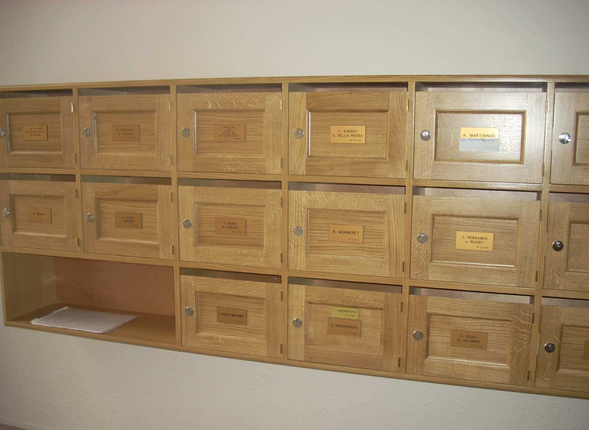 artibois prestation realisation boites aux lettres