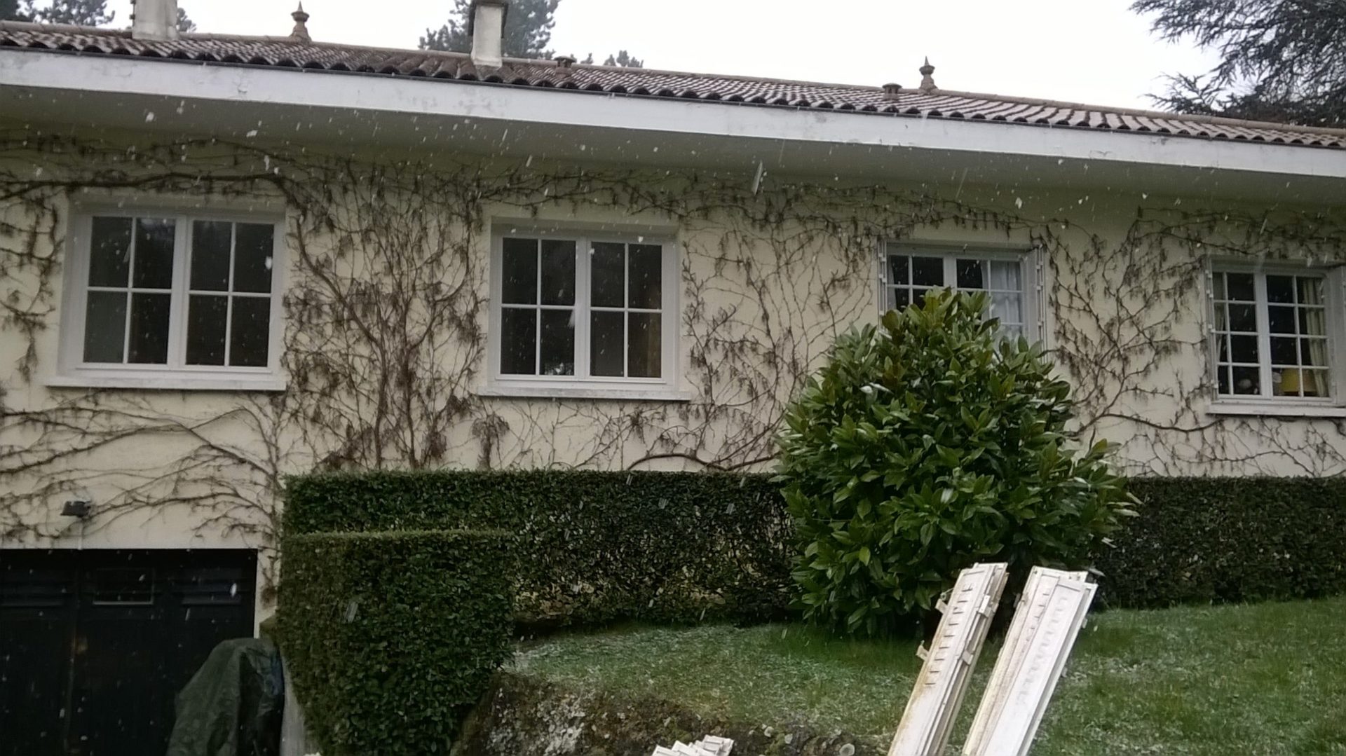 artibois prestation realisation fenêtre portes fenêtre et volets