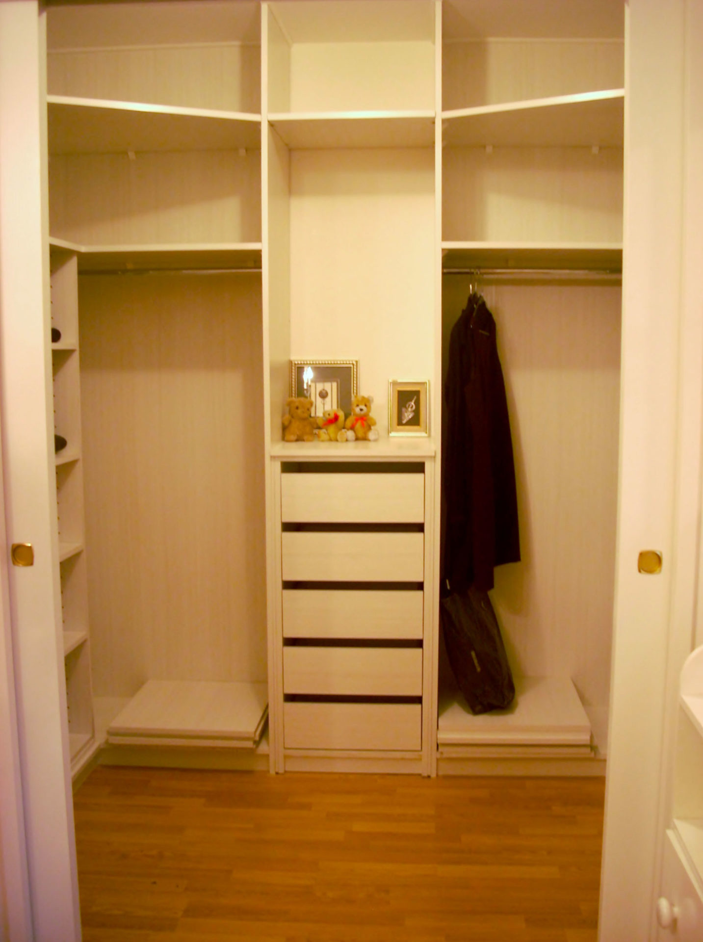 artibois prestation realisation dressing et bibliotheques