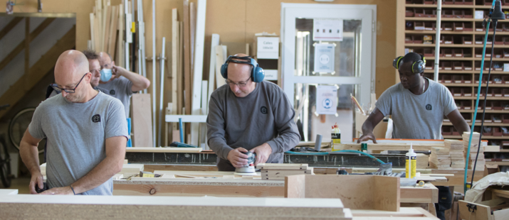 artibois Entreprise adaptées menuiserie générale rénovation entretien fabrication