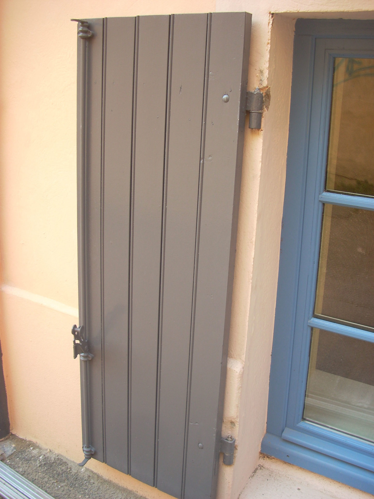 artibois prestation realisation fenêtre portes fenêtre et volets